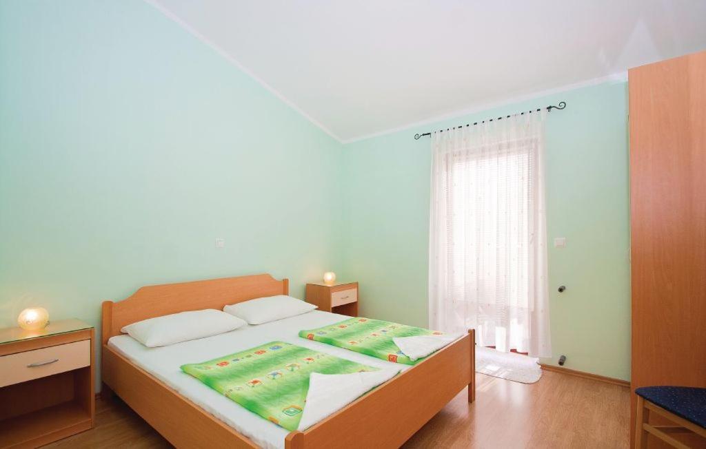 Milos Apartment Пула Экстерьер фото